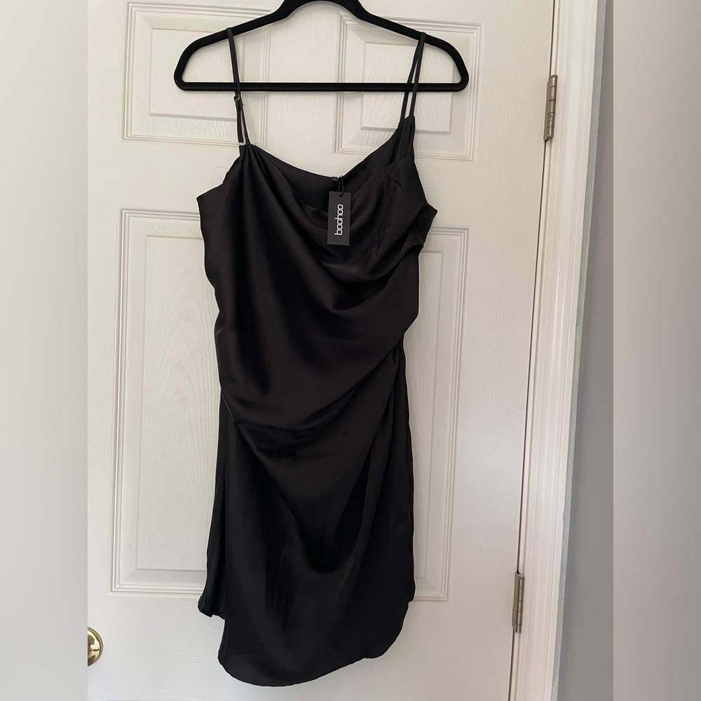 NWT Boohoo Black Satin Cocktail Dress Size 16